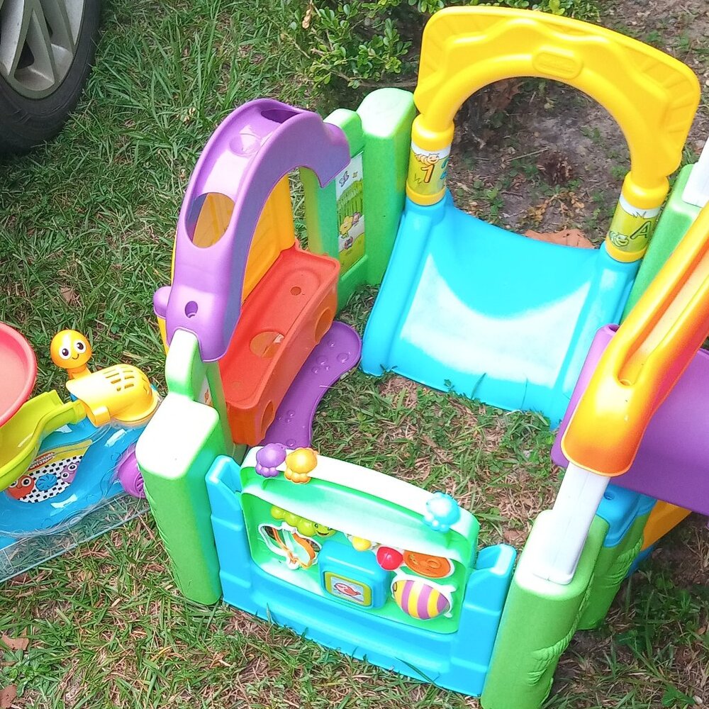 Babies activity playset